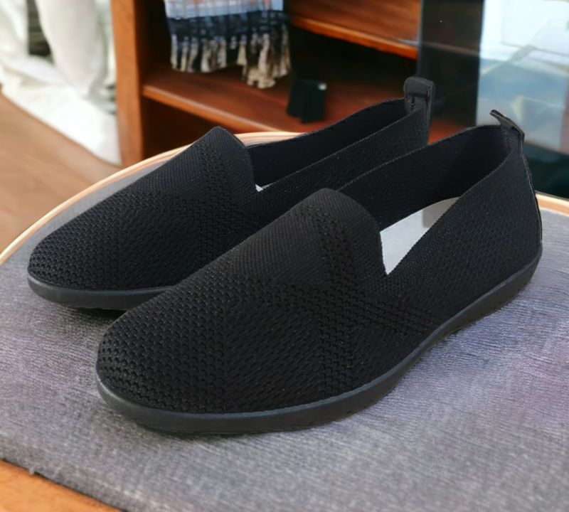 Scarpe in Tessuto Morbido ed Elastico Linea Comoda